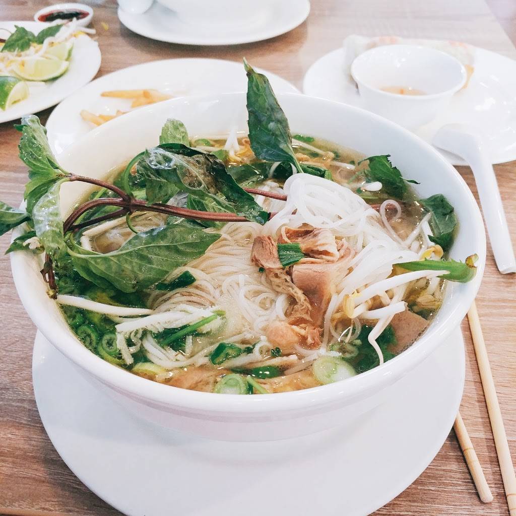 Pho oh! Ngon | restaurant | 1831 N Hacienda Blvd, La Puente, CA 91744, USA | 6268505258 OR +1 626-850-5258