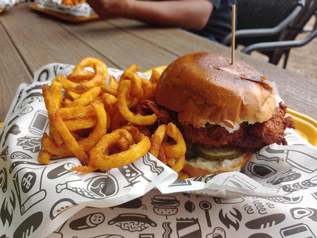 Swine & Sons | restaurant | 200 N Myrtle Ave, Sanford, FL 32771, USA | 3213634647 OR +1 321-363-4647