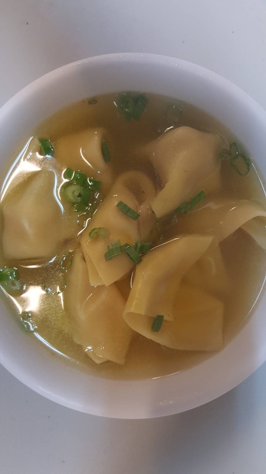 Hot Wok | restaurant | 1020 E Main St M, Purcellville, VA 20132, USA | 5407511688 OR +1 540-751-1688