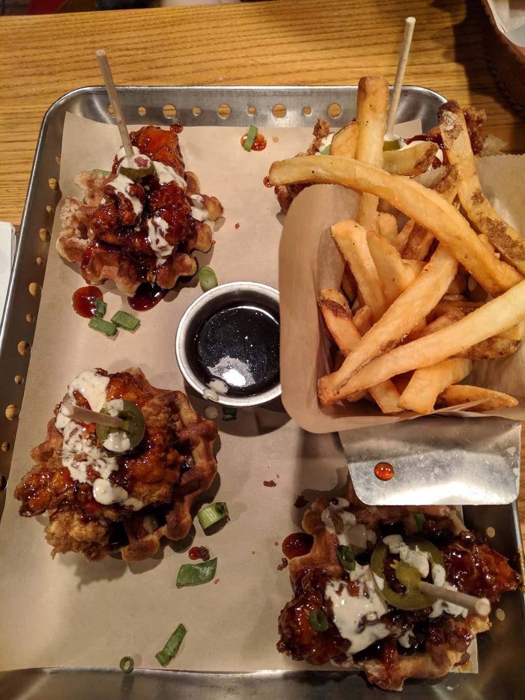 Chilis Grill & Bar | Open for Dine-In, Delivery and Takeout | restaurant | 7887 E Central Ave, Wichita, KS 67206, USA | 3166864110 OR +1 316-686-4110