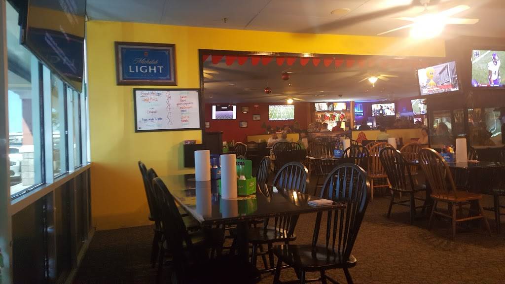 Xtreme Wings Sports Bar and Grille | restaurant | 12220 Atlantic Blvd, Jacksonville, FL 32225, USA | 9042209464 OR +1 904-220-9464