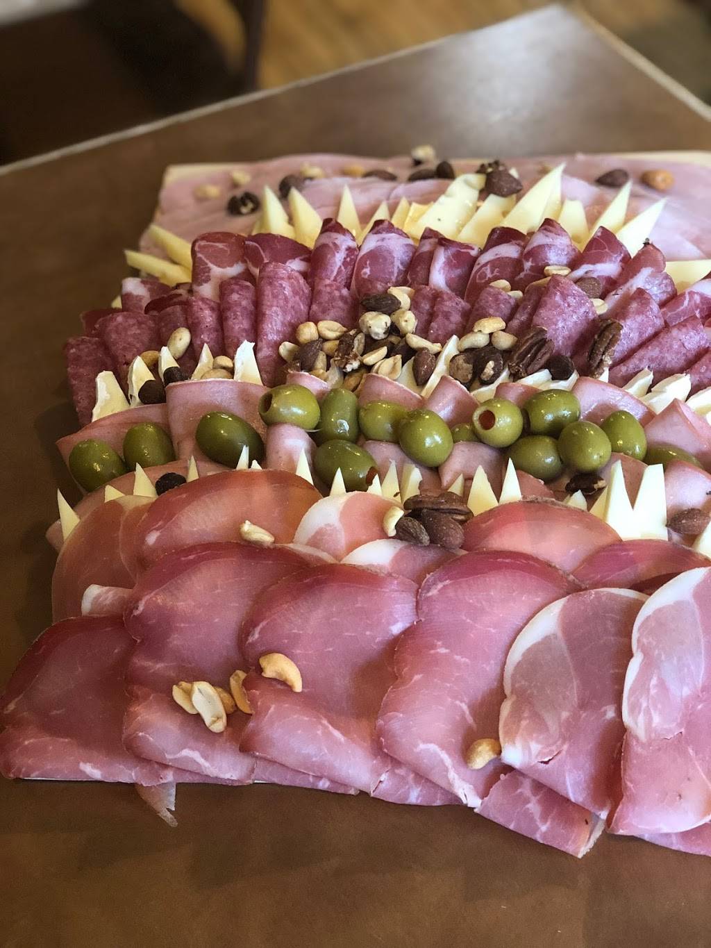 EP Kitchen | restaurant | 250 Main St Unit 1, Pawtucket, RI 02860, USA | 4015436966 OR +1 401-543-6966