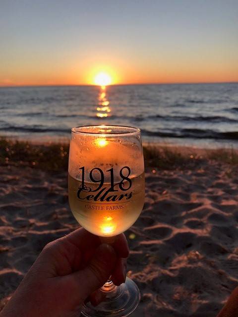 1918 Cellars Tasting Room & Bistro | restaurant | 5052 M-66, Charlevoix, MI 49720, USA | 2312370884 OR +1 231-237-0884