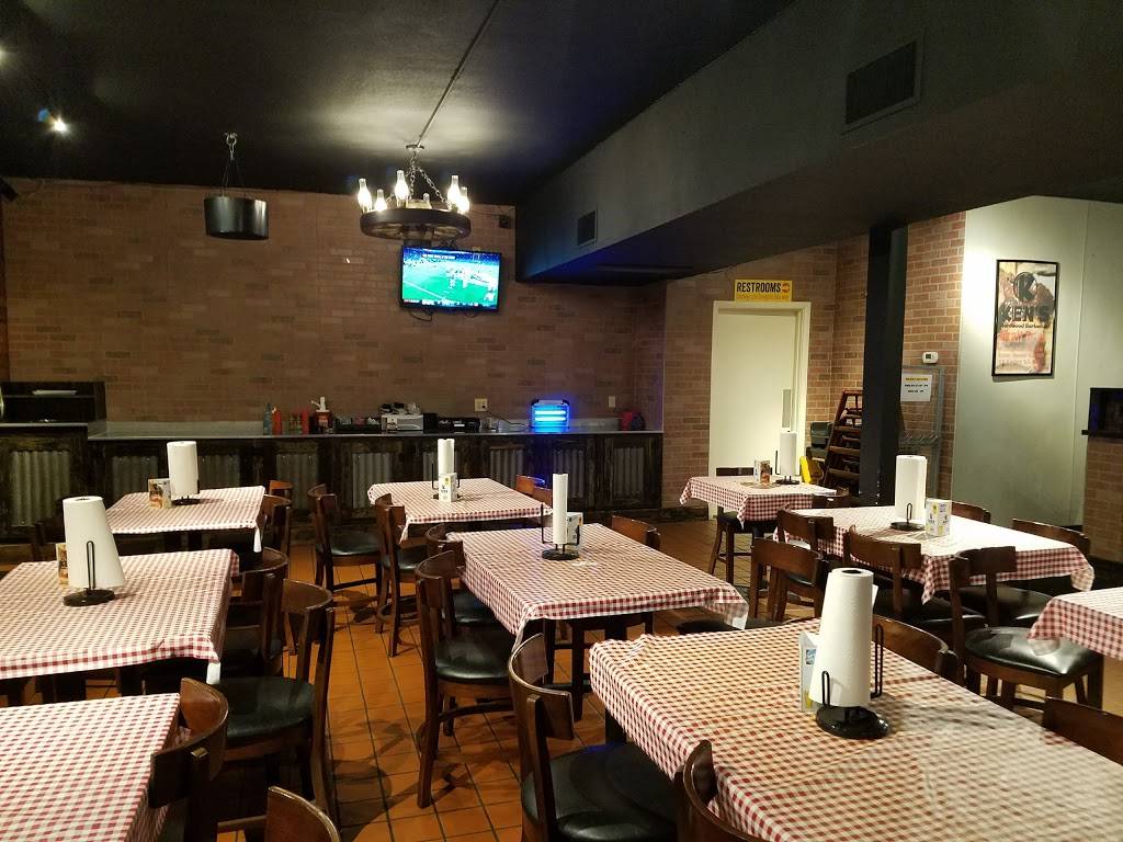 Kens Hardwood Barbecue | restaurant | 5250 E 22nd St, Tucson, AZ 85711, USA | 5207454746 OR +1 520-745-4746