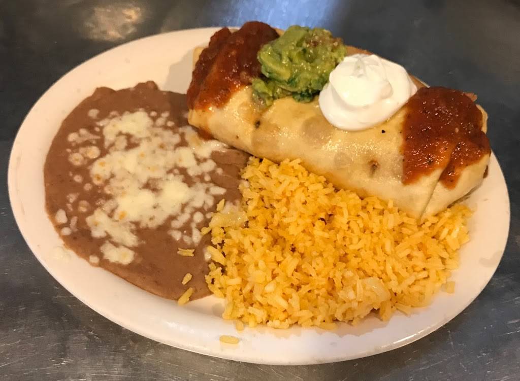 Pelayos Mexican Food | restaurant | 1985 W Texas St, Fairfield, CA 94533, USA | 7074263385 OR +1 707-426-3385