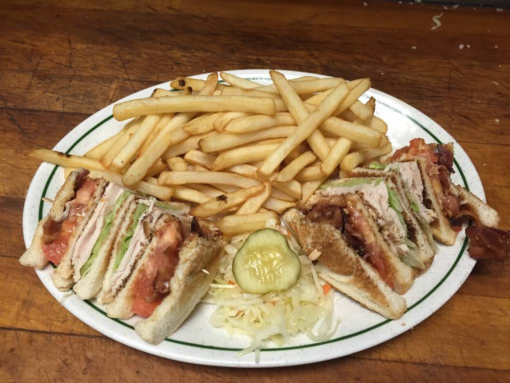 Northway Family Restaurant | restaurant | 205 N Front St, Belleville, ON K8P 3C3, Canada | 6139627119 OR +1 613-962-7119