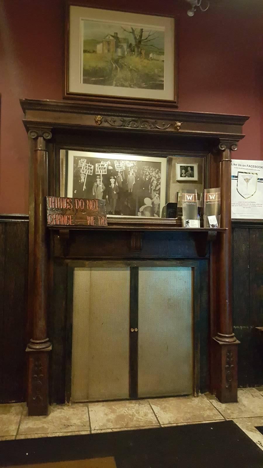 Wolfs Head Restaurant | restaurant | 6937 Joliet Rd, Indian Head Park, IL 60525, USA | 7082460400 OR +1 708-246-0400