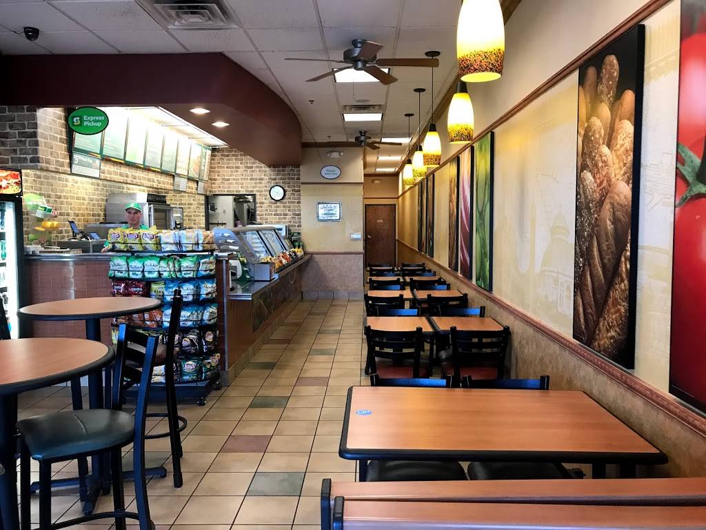 Subway | restaurant | 1221 S Gilbert Rd Ste 25, Mesa, AZ 85204, USA | 4804979440 OR +1 480-497-9440