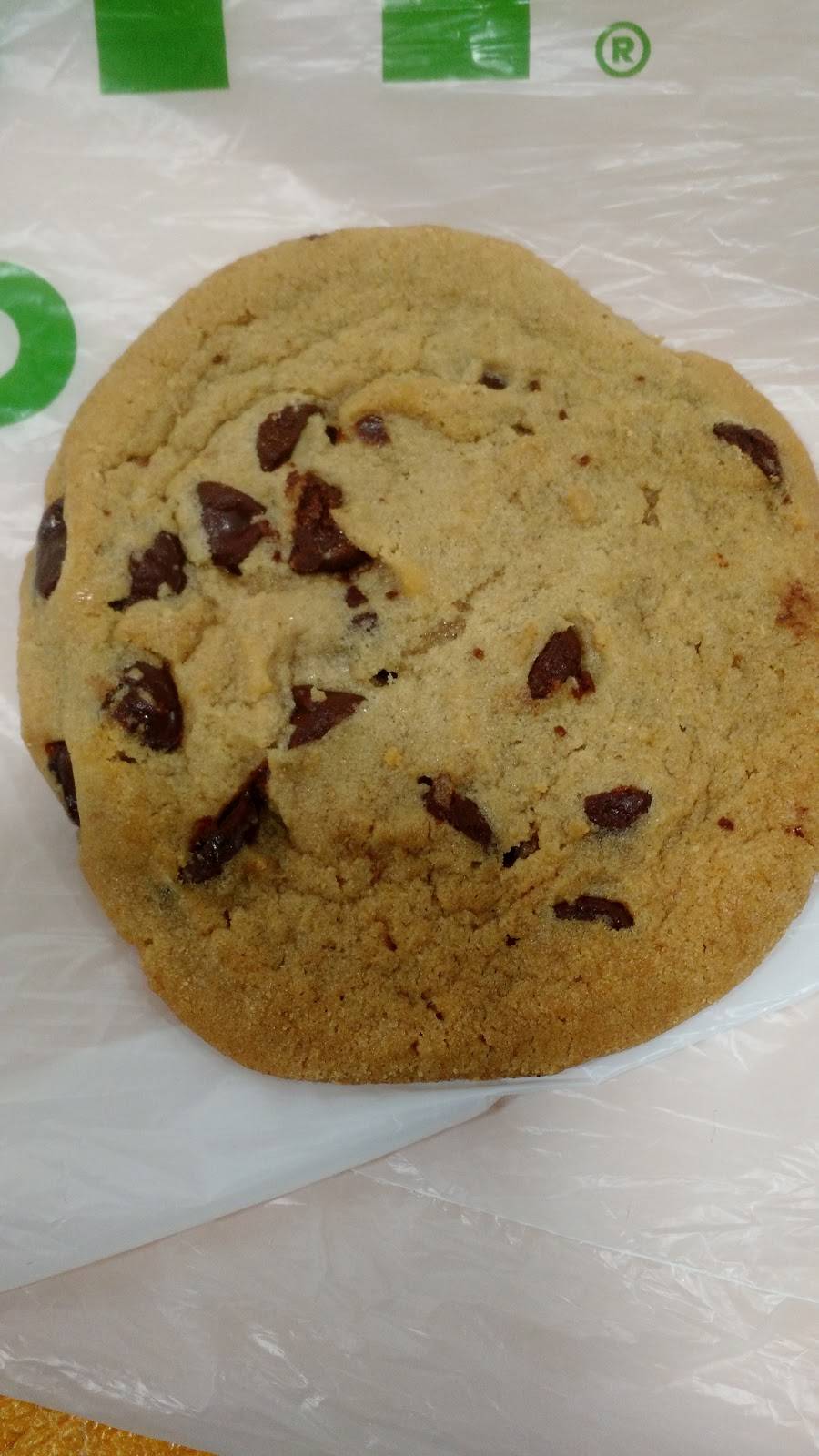 Subway | restaurant | 11240 W Olive Rd, Grand Haven, MI 49417, USA | 6168500065 OR +1 616-850-0065