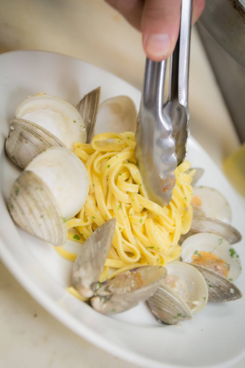 Rozafa Mediterranean Bistro | restaurant | 1089 Hancock St, Quincy, MA 02169, USA | 6176575111 OR +1 617-657-5111