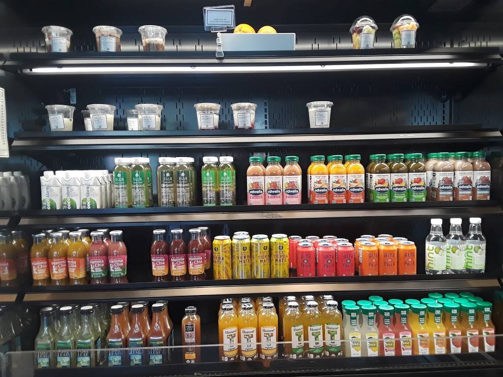 Genesis Kitchen + Drinks | restaurant | 4242 Campus Point Ct, San Diego, CA 92121, USA | 8582307001 OR +1 858-230-7001