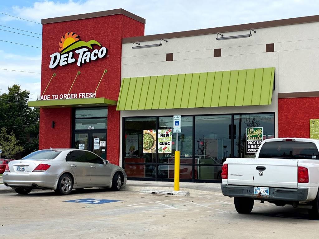 Del Taco | restaurant | 9637 E 71st St, Tulsa, OK 74133, USA | 5393671595 OR +1 539-367-1595