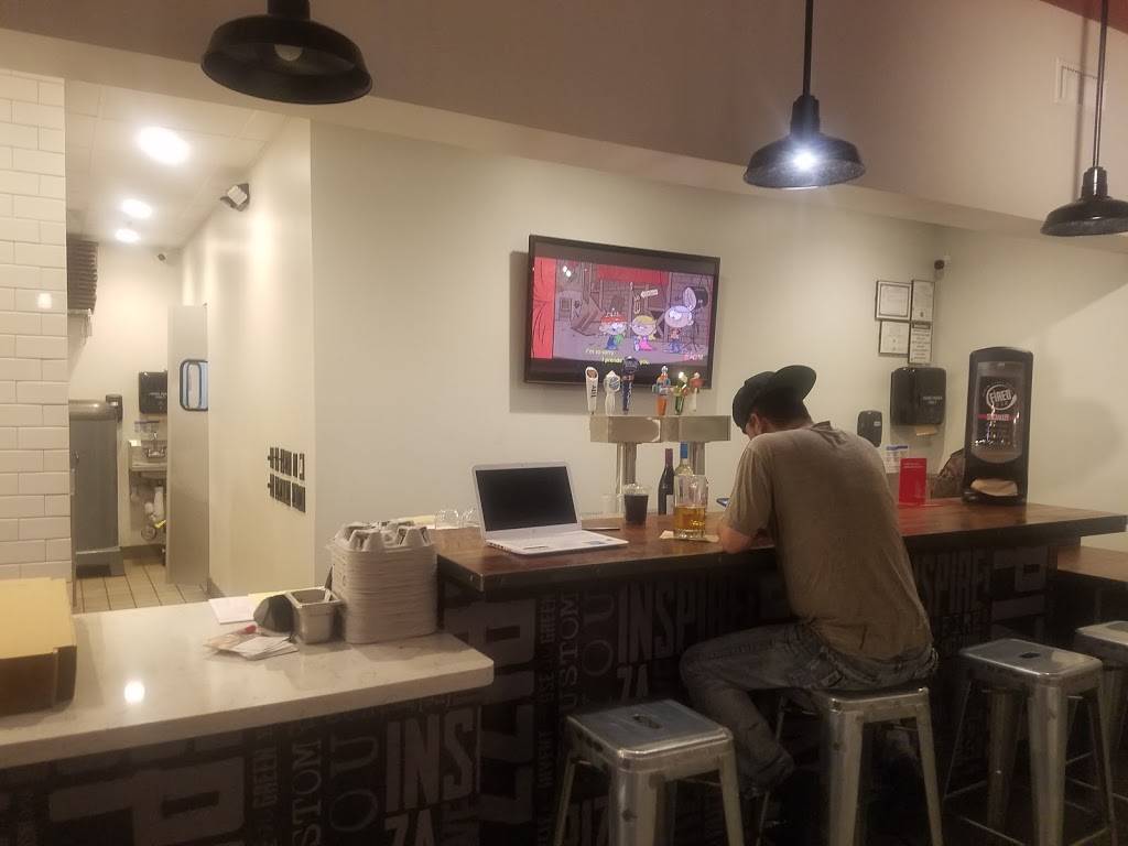 Fired Pie | restaurant | 2015 S Alma School Rd, Mesa, AZ 85210, USA | 4806561283 OR +1 480-656-1283