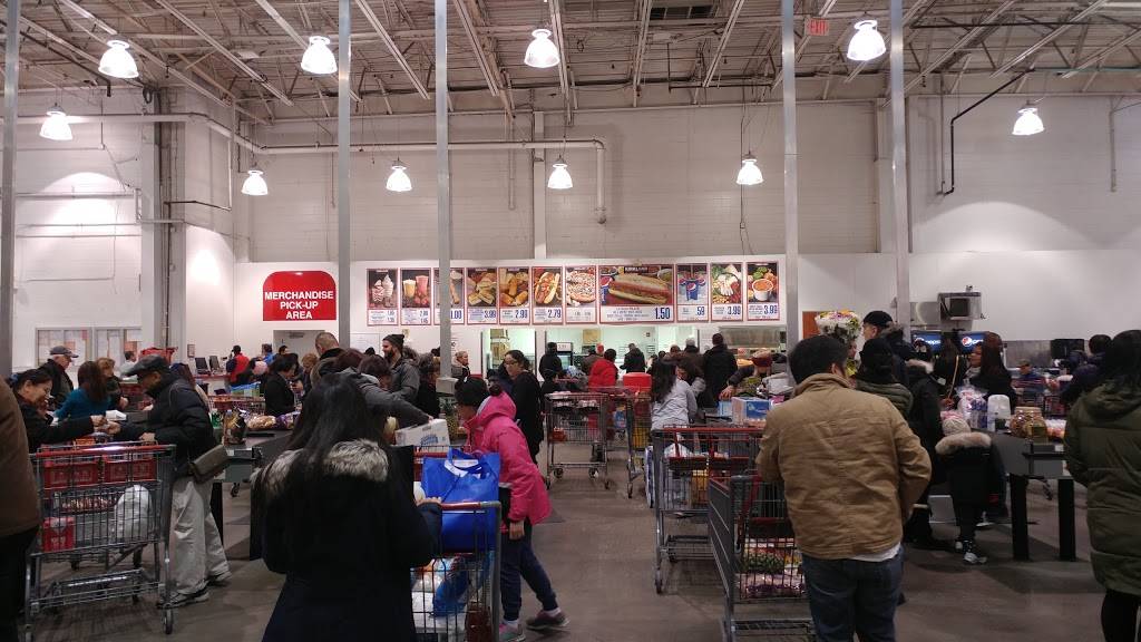 Costco Food Court | meal takeaway | 1250 Old Country Rd, Westbury, NY 11590, USA | 5164792756 OR +1 516-479-2756