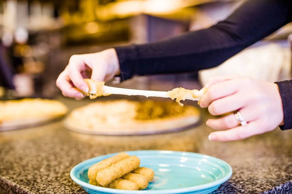 Ginos Pizza of Babylon | meal delivery | 258 Deer Park Ave, Babylon, NY 11702, USA | 6314224600 OR +1 631-422-4600