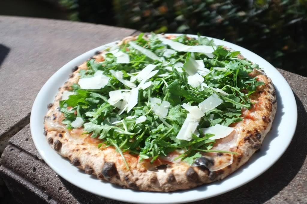 Pizza e Vino | restaurant | 31441 Santa Margarita Pkwy, Rancho Santa Margarita, CA 92688, USA | 9497131500 OR +1 949-713-1500