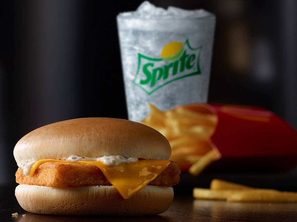 McDonalds | cafe | 133 S 69th St, Upper Darby, PA 19082, USA | 6103523148 OR +1 610-352-3148