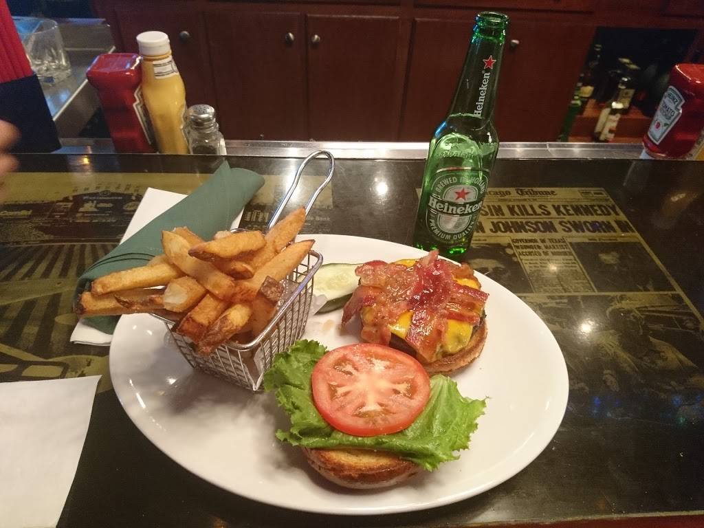 Rudys Bar & Grille | restaurant | 69 E Madison St, Chicago, IL 60603, USA | 3123328111 OR +1 312-332-8111