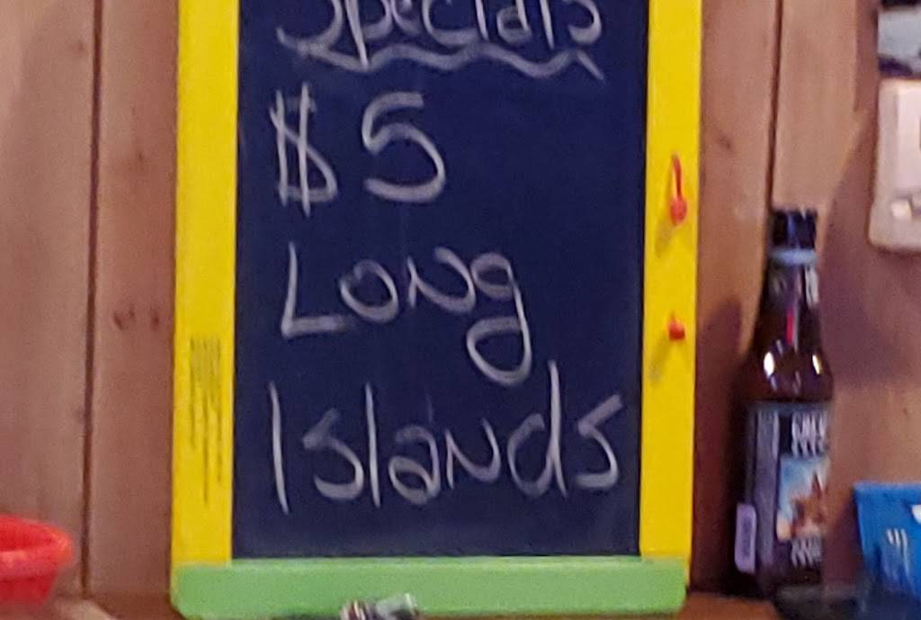 Tug Boats | restaurant | 105 West St, East Pittsburgh, PA 15112, USA | 4128291992 OR +1 412-829-1992