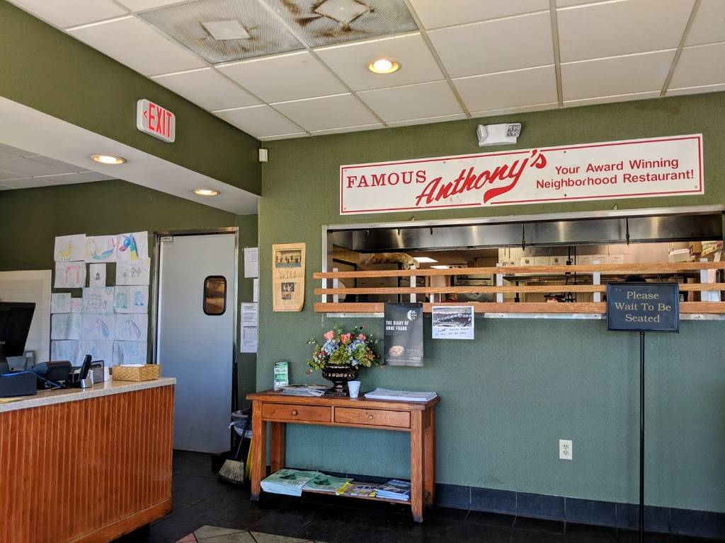 Famous Anthonys Lynchburg | restaurant | 5312, 2104 Wards Rd, Lynchburg, VA 24502, USA | 4344556950 OR +1 434-455-6950