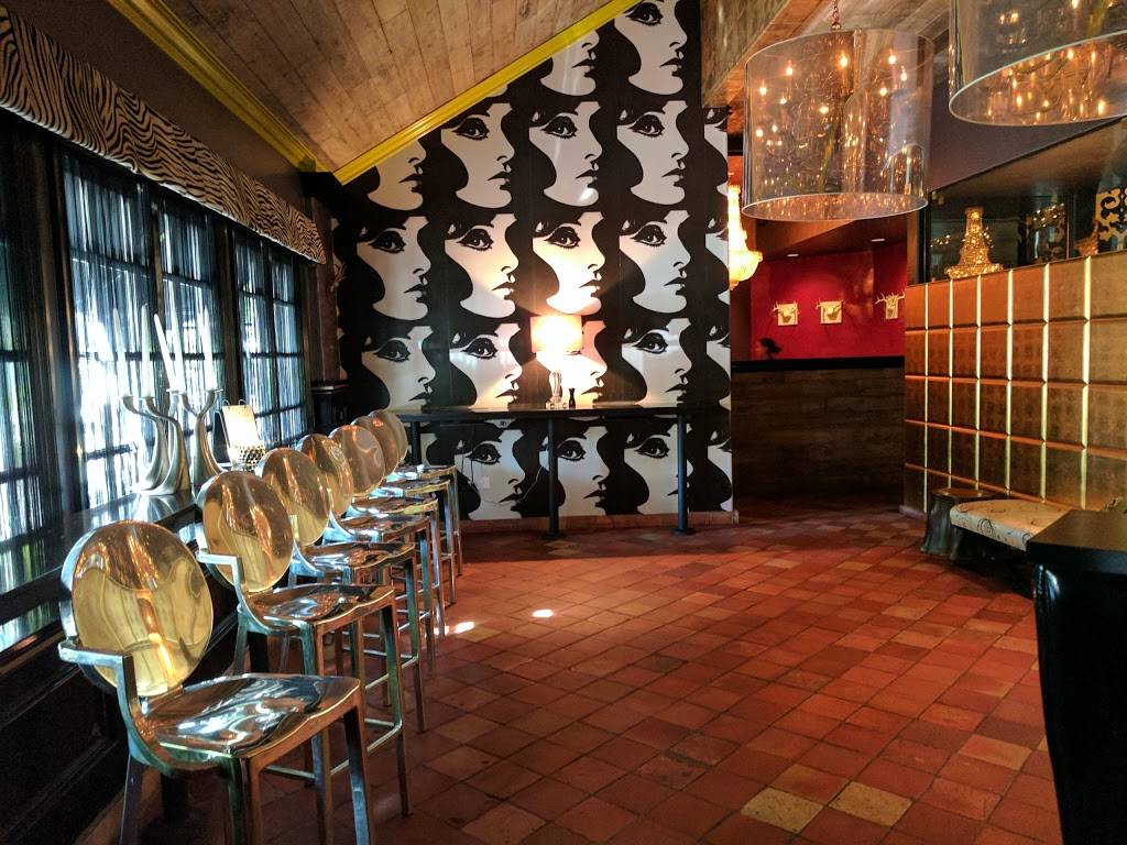 La Fondue | restaurant | 14550 Big Basin Way, Saratoga, CA 95070, USA | 4088673332 OR +1 408-867-3332