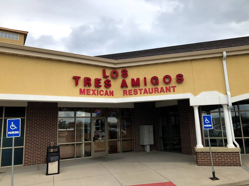 Los Tres Amigos | restaurant | 63 NE Carefree Ln, Waukee, IA 50263, USA | 5159870393 OR +1 515-987-0393
