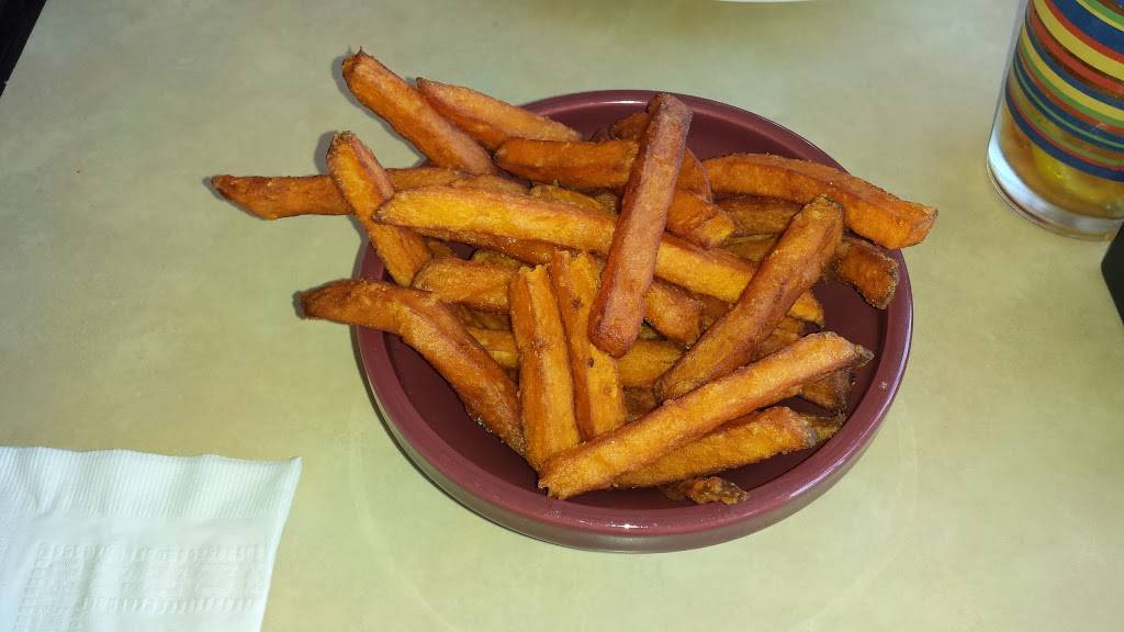 Serendipity Restaurant | restaurant | 32580 River Rd, Millsboro, DE 19966, USA | 3029453600 OR +1 302-945-3600