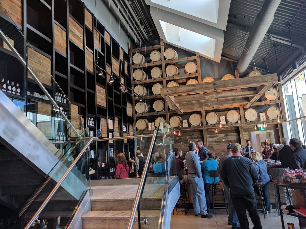 Wayne Gretzky Estates | restaurant | 1219 Niagara Stone Rd, Niagara-on-the-Lake, ON L0S 1J0, Canada | 8446437799 OR +1 844-643-7799