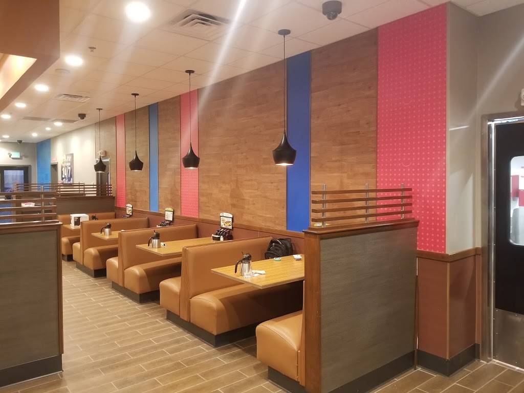 IHOP | restaurant | 5870 Antioch Rd, Merriam, KS 66202, USA | 9137666615 OR +1 913-766-6615