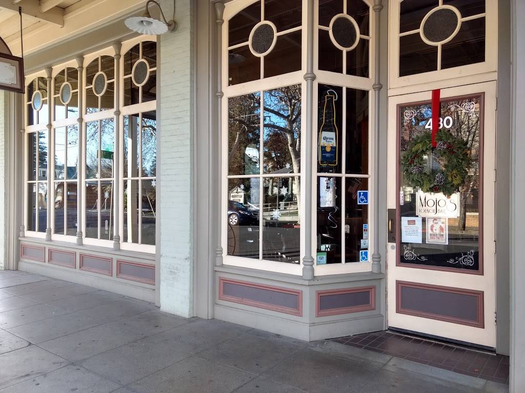 Mojos Lounge & Bar | restaurant | 428 1st St, Woodland, CA 95695, USA | 5306610428 OR +1 530-661-0428