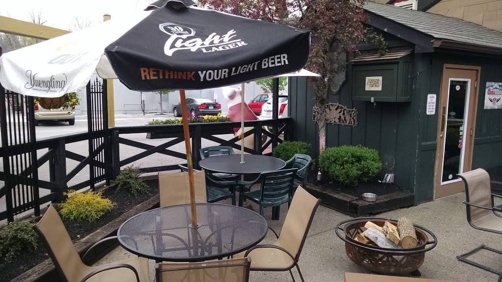 Anderson Township Pub | restaurant | 6694 Clough Pike, Cincinnati, OH 45244, USA | 5132310601 OR +1 513-231-0601