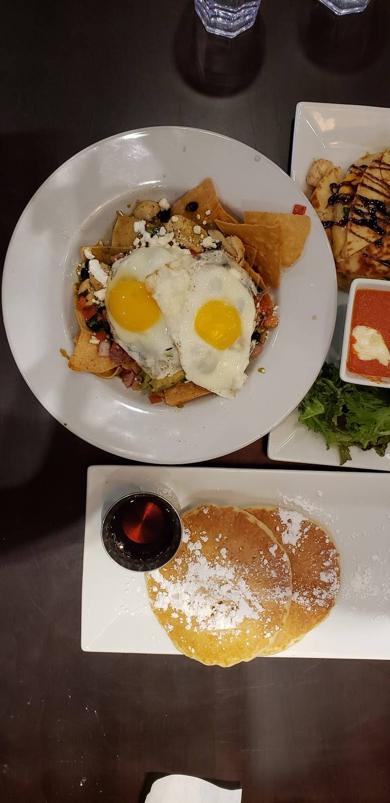 Childers Eatery - War Memorial (Grand Prairie) | restaurant | 5201 W War Memorial Dr Unit 260, Peoria, IL 61615, USA | 3097133118 OR +1 309-713-3118