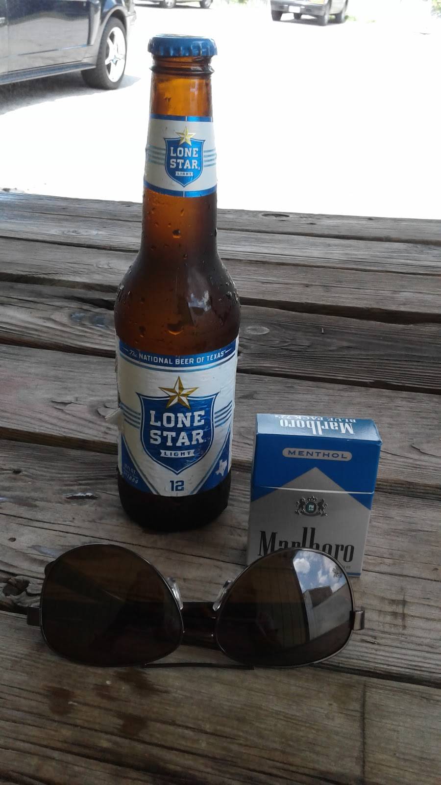 Neals Ice Station | restaurant | 4904 S Presa St, San Antonio, TX 78223, USA | 2105324937 OR +1 210-532-4937