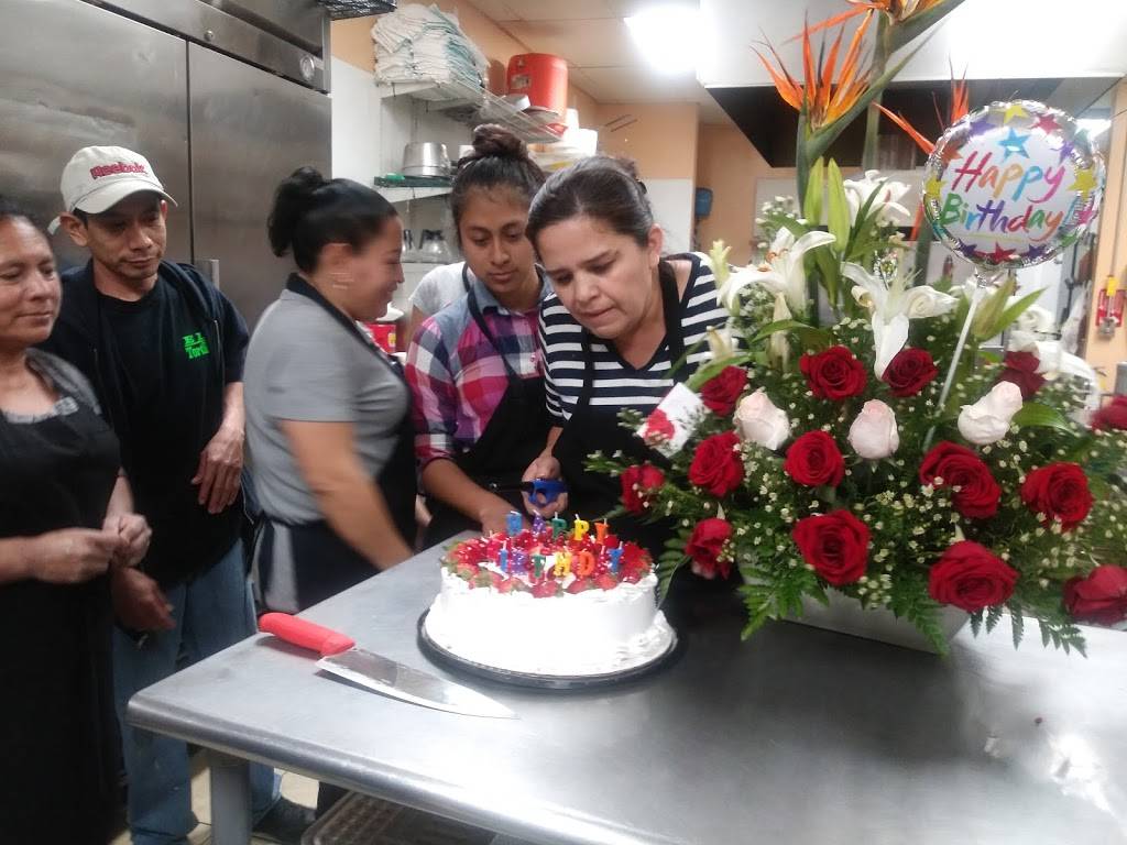 Ely Tortilleria | restaurant | 6301 N Tryon St Suite 112, Charlotte, NC 28213, USA | 7048868501 OR +1 704-886-8501