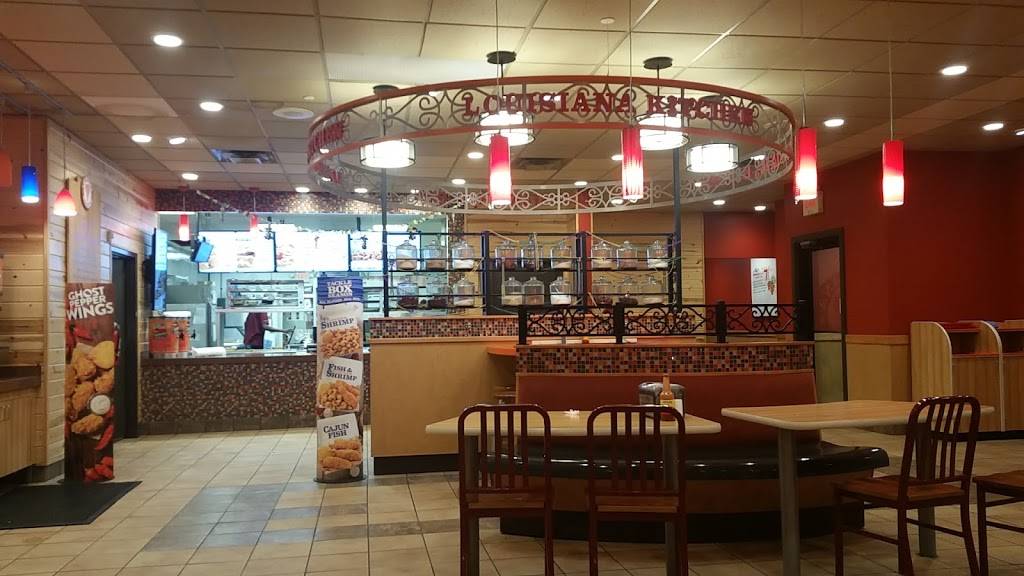 Popeyes Louisiana Kitchen | restaurant | 4402 Glen Este-Withamsville Rd, Cincinnati, OH 45245, USA | 5139439100 OR +1 513-943-9100