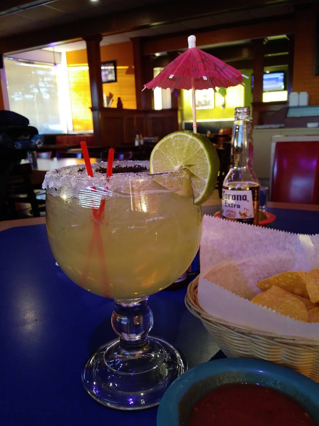 El tropico restaurant | restaurant | 4335 N Tryon St, Charlotte, NC 28213, USA | 7045090580 OR +1 704-509-0580