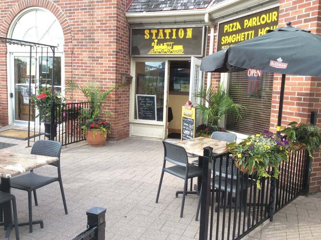 Station Pizza Parlour | restaurant | 227 Main St N, Markham, ON L3P 1Y6, Canada | 9052947334 OR +1 905-294-7334
