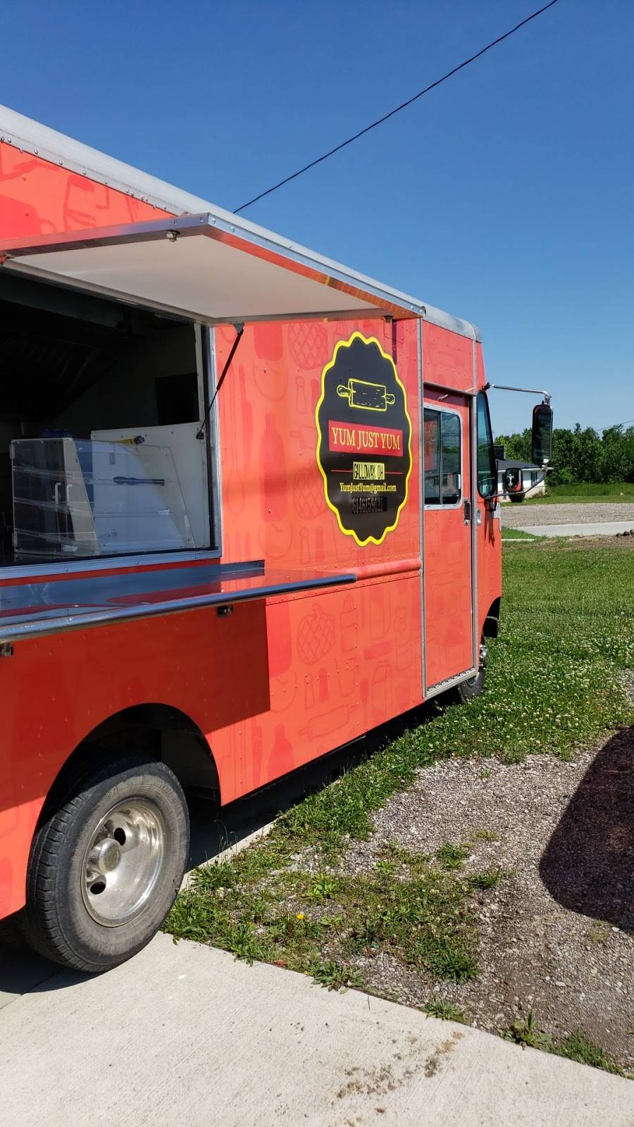 Yum Yum Halal Food | restaurant | 1085 Georgesville Rd, Columbus, OH 43228, USA | 6148432608 OR +1 614-843-2608