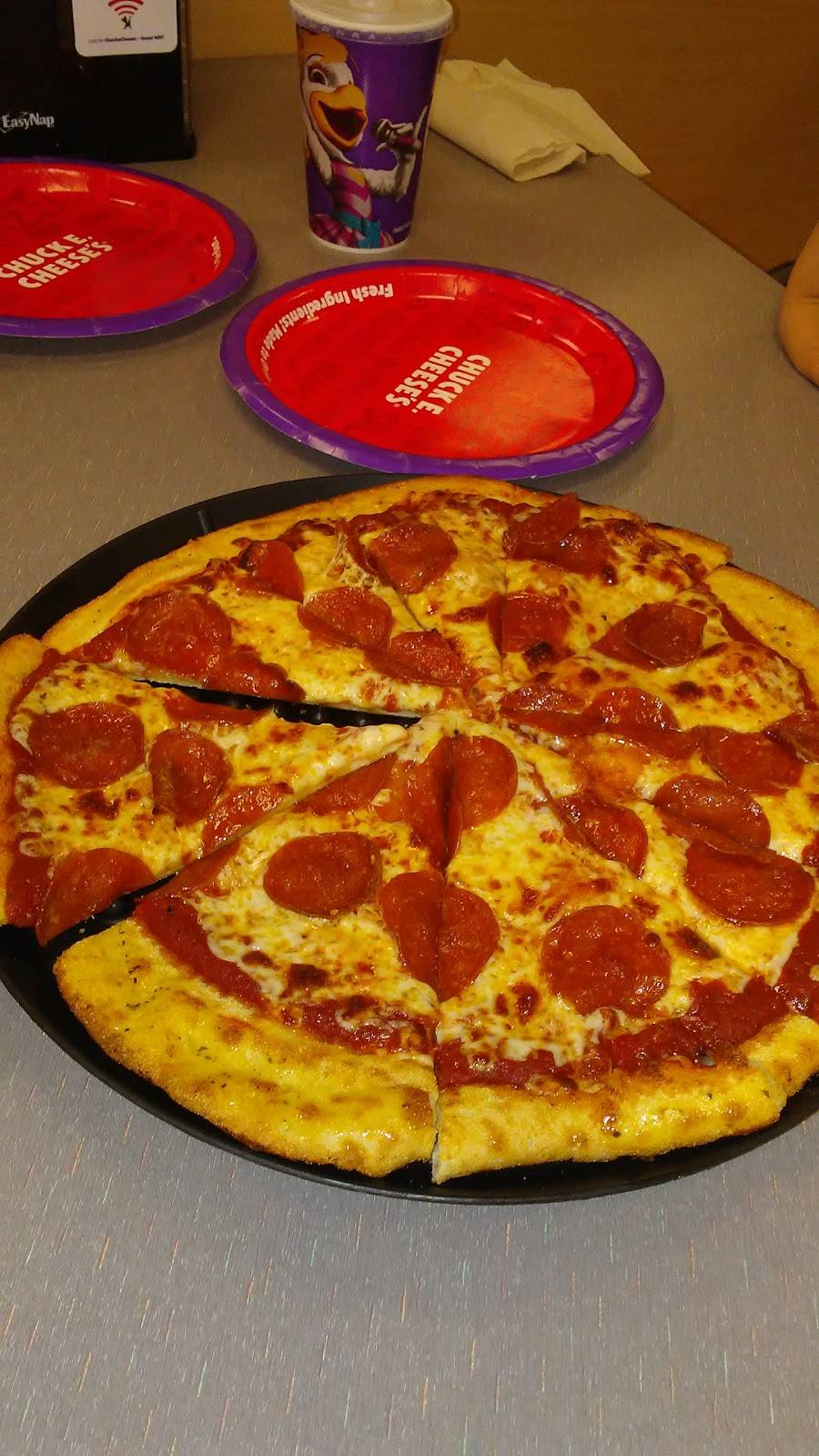 Chuck E. Cheeses | restaurant | 1512 Nations Dr, Gurnee, IL 60031, USA | 8472491120 OR +1 847-249-1120