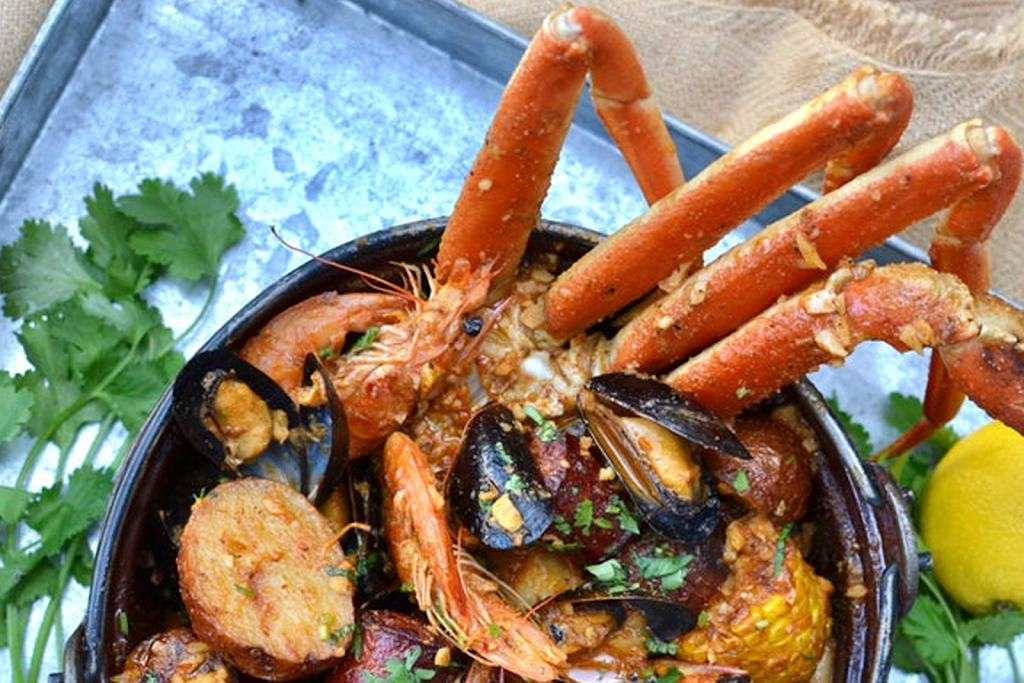 CHATEAU DE THIERRY INC | restaurant | 2029 Harrison St, Hollywood, FL 33020, USA | 9543624586 OR +1 954-362-4586