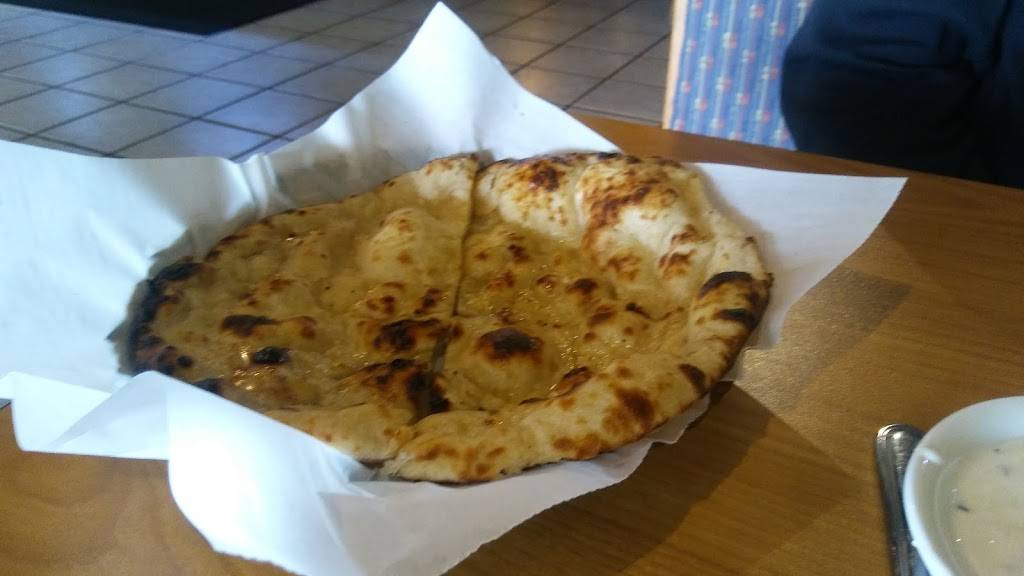 Mint India Cafe | restaurant | 10230 E US-36, Avon, IN 46123, USA | 3177551777 OR +1 317-755-1777