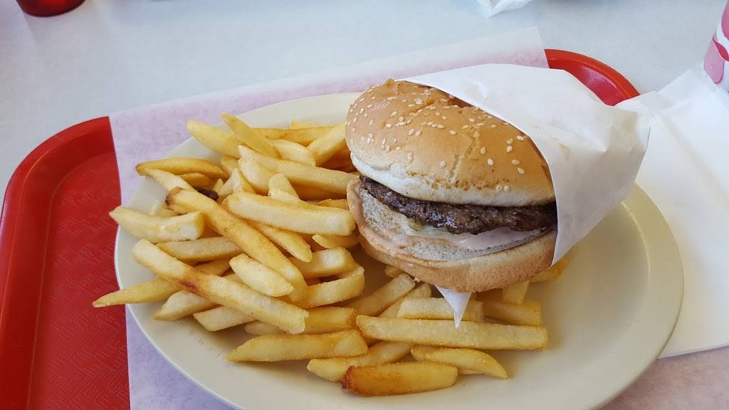 Burger Town USA | restaurant | 24418 Muirlands Blvd, Lake Forest, CA 92630, USA | 9495869841 OR +1 949-586-9841