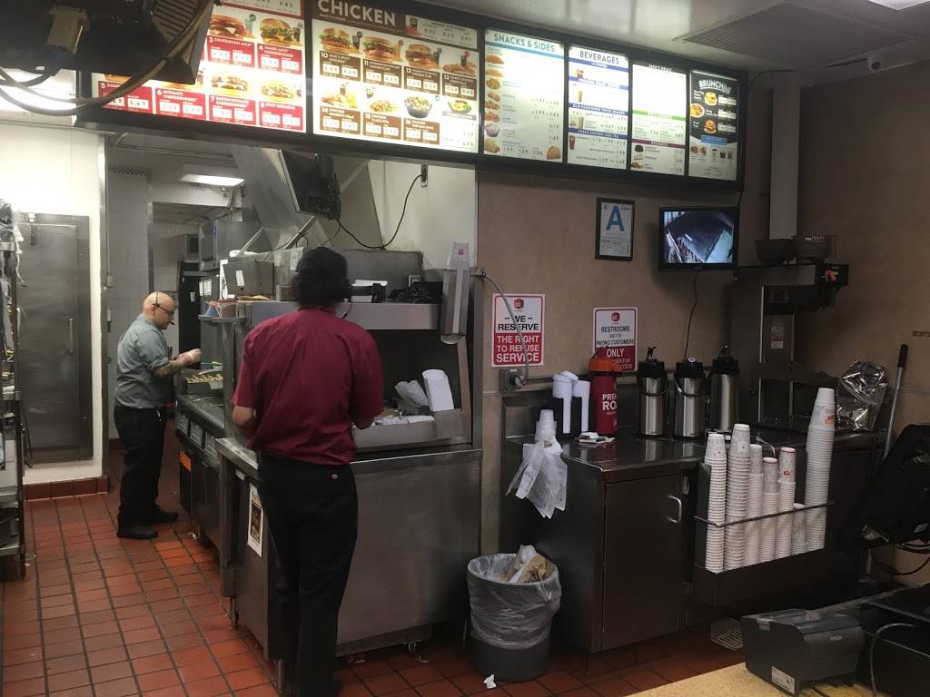 Jack in the Box | restaurant | 802 Santa Monica Blvd, Santa Monica, CA 90401, USA | 3104583584 OR +1 310-458-3584