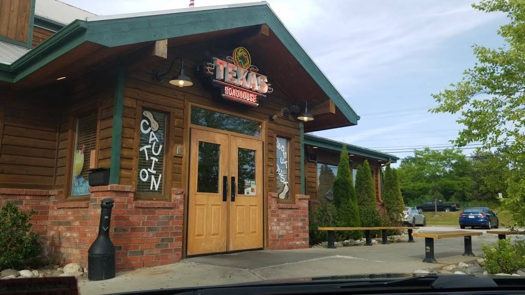 Texas Roadhouse | restaurant | 504 Stillwater Ave, Bangor, ME 04401, USA | 2072626122 OR +1 207-262-6122