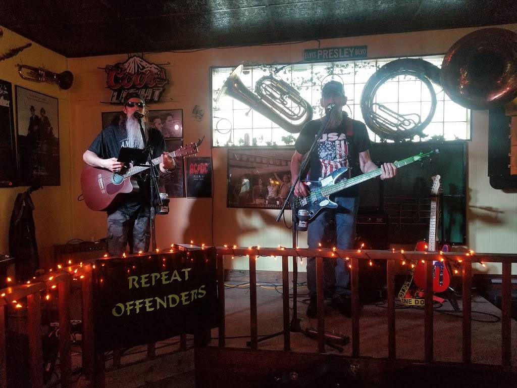 Grand Avenue Bar & Grill | restaurant | 101 Grand Ave, Barneston, NE 68309, USA | 4026749902 OR +1 402-674-9902