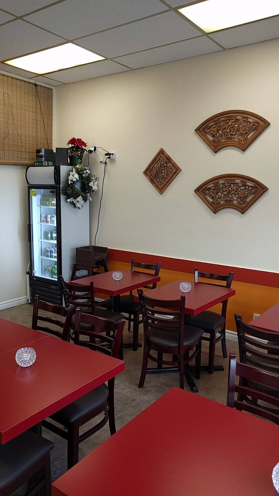 Hai Thai & Vietnamese Cuisine | restaurant | 701 Dundas St W, Whitby, ON L1N 2N3, Canada | 9054935888 OR +1 905-493-5888