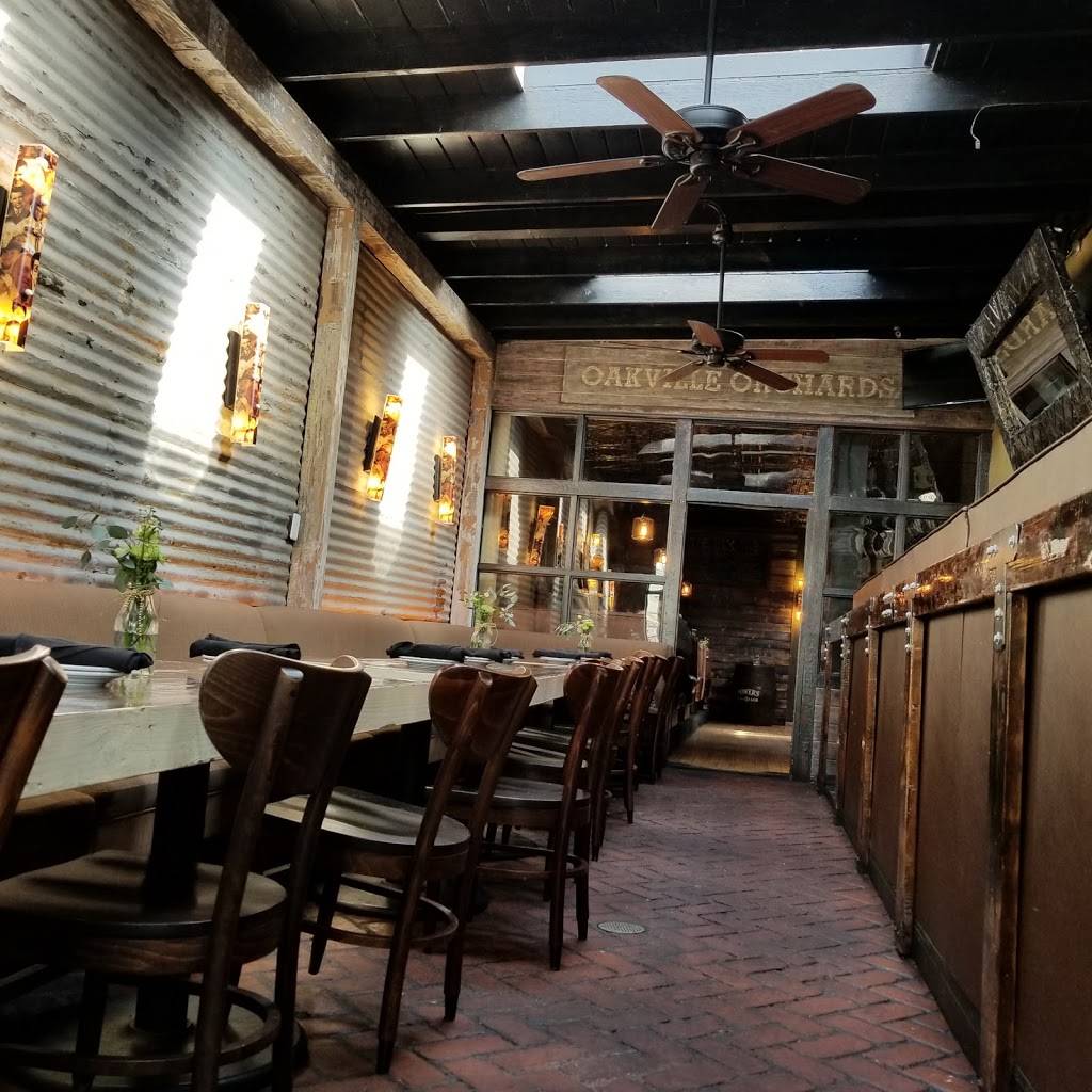 The Six Chow House | restaurant | 23536 Calabasas Rd, Calabasas, CA 91302, USA | 8182226969 OR +1 818-222-6969