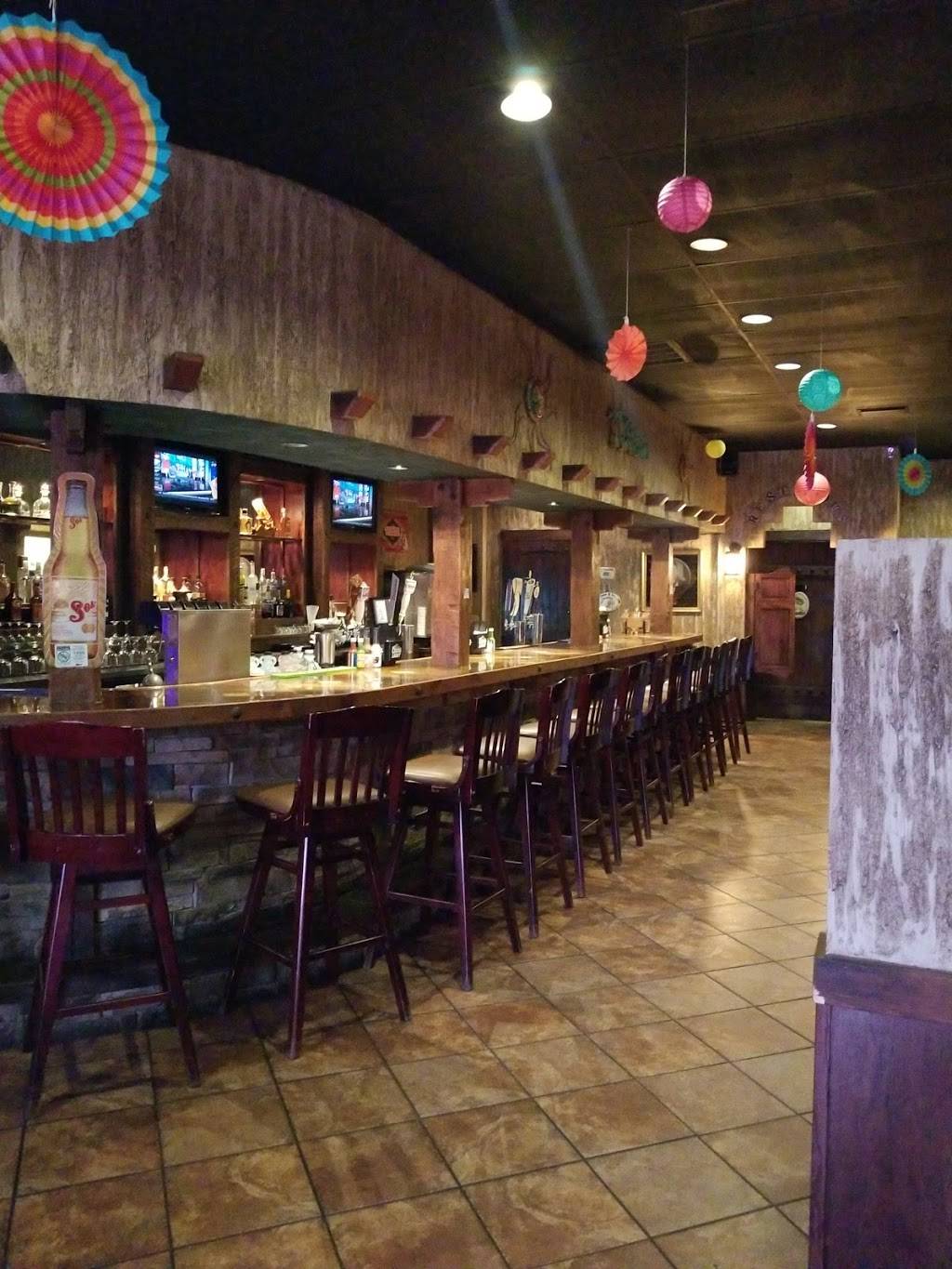 Rio Grande | restaurant | 845 W Stuart Dr # 10, Hillsville, VA 24343, USA | 2767300507 OR +1 276-730-0507