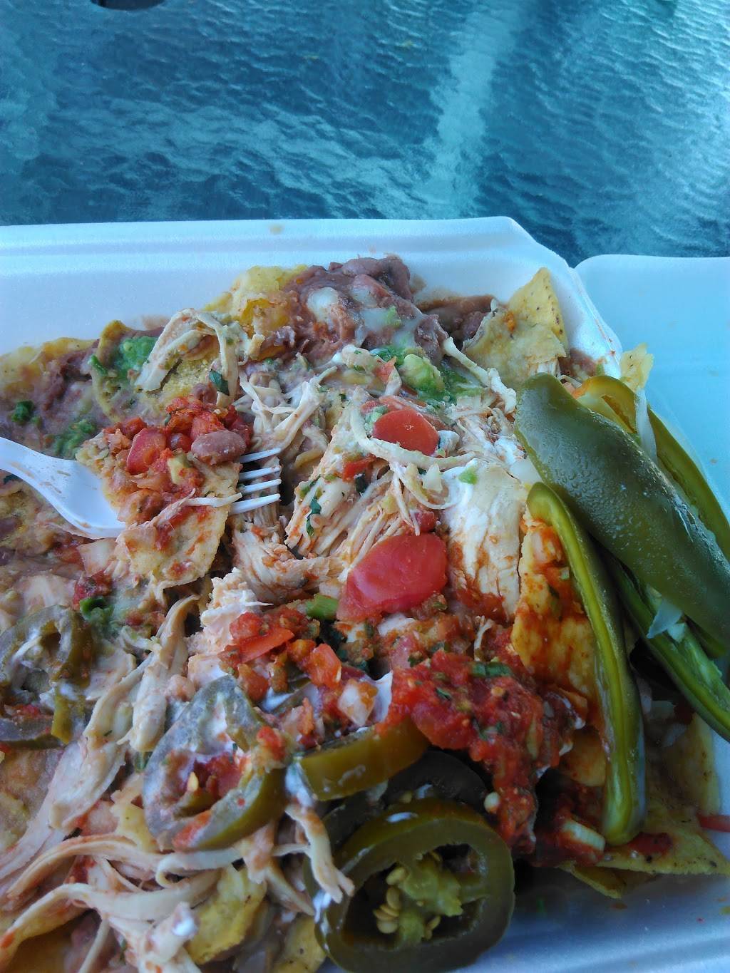 Taqueria El Favorito | restaurant | 6466 Redwood Dr, Rohnert Park, CA 94928, USA | 7075888013 OR +1 707-588-8013