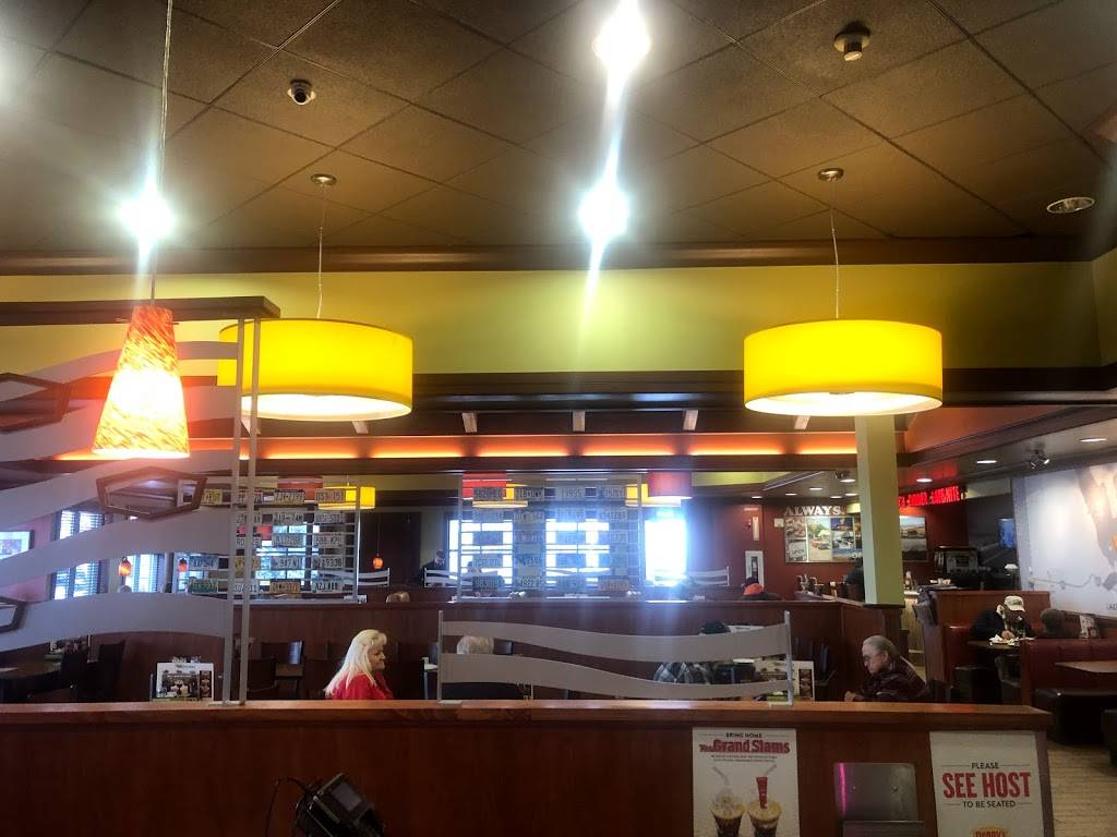Dennys | restaurant | 1605 East, Saddleback Boulevard, Lake Point, UT 84074, USA | 8015087019 OR +1 801-508-7019